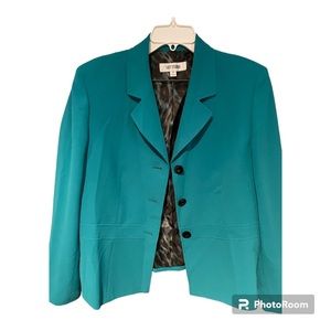 Women’s suit jacket